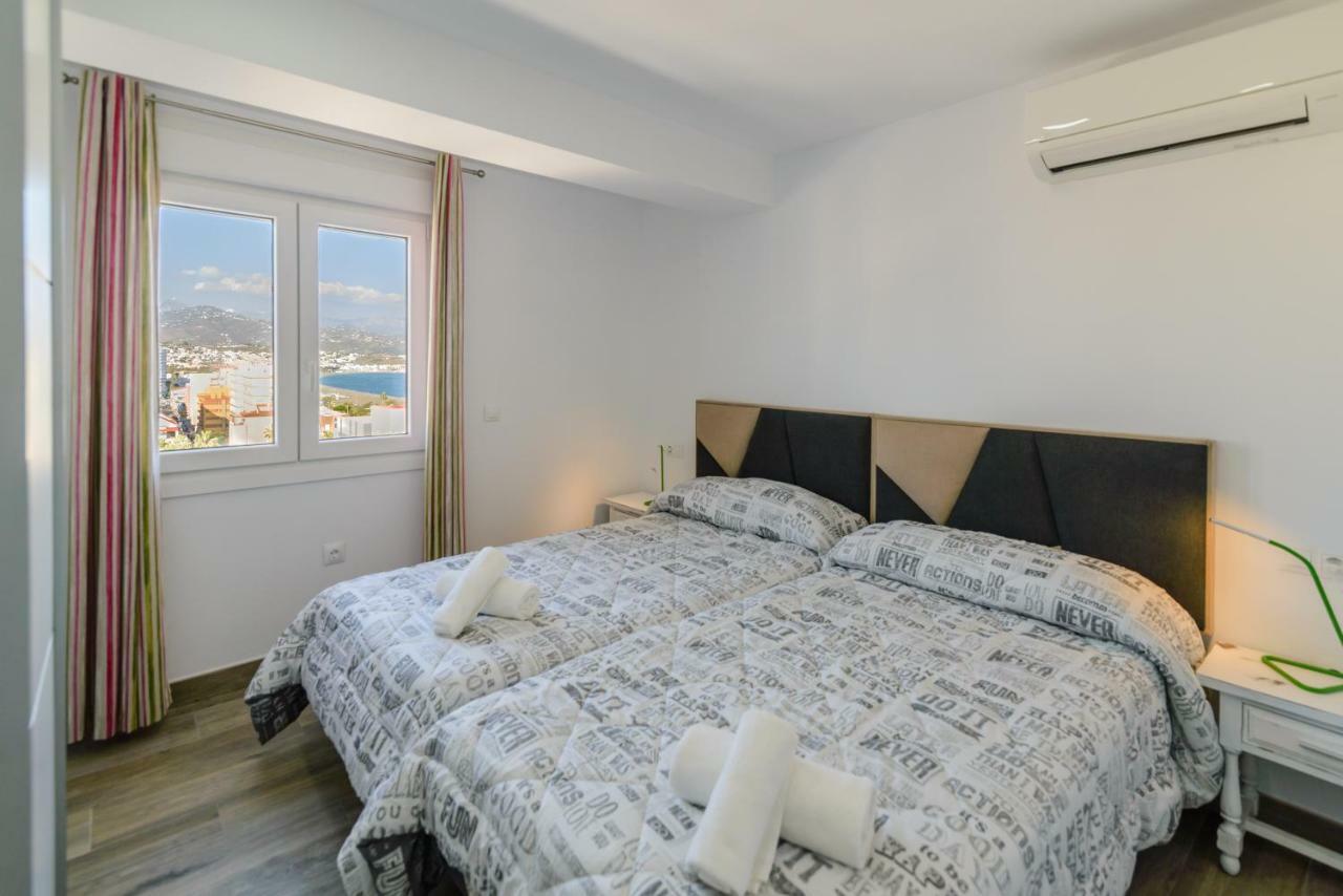 Ático Con Vistas Espectaculares Al Mar Apartamento Torre Del Mar Exterior foto